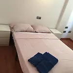 100m² 3 slaapkamer, 2 privé badkamer Appartement in Parque de l\'Aiguera